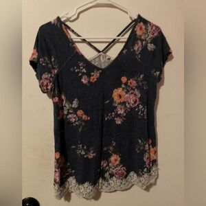 Jolt women’s blue Floral Short Sleeve lace trim Top size M